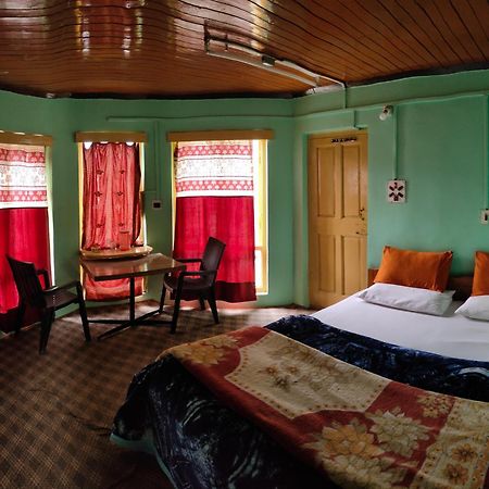 New Relax Inn, Pahalgam, 2 Km From Lidder Valley Exterior photo