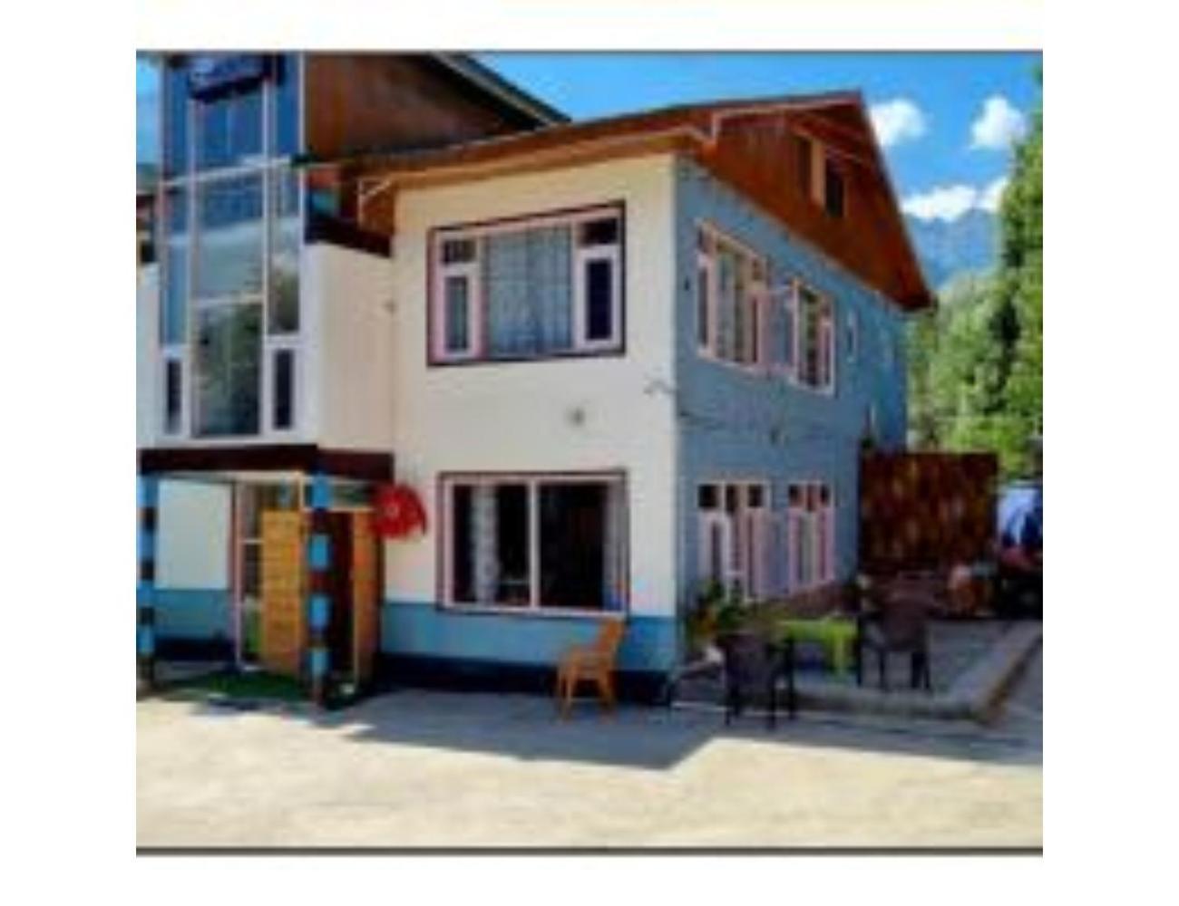 New Relax Inn, Pahalgam, 2 Km From Lidder Valley Exterior photo