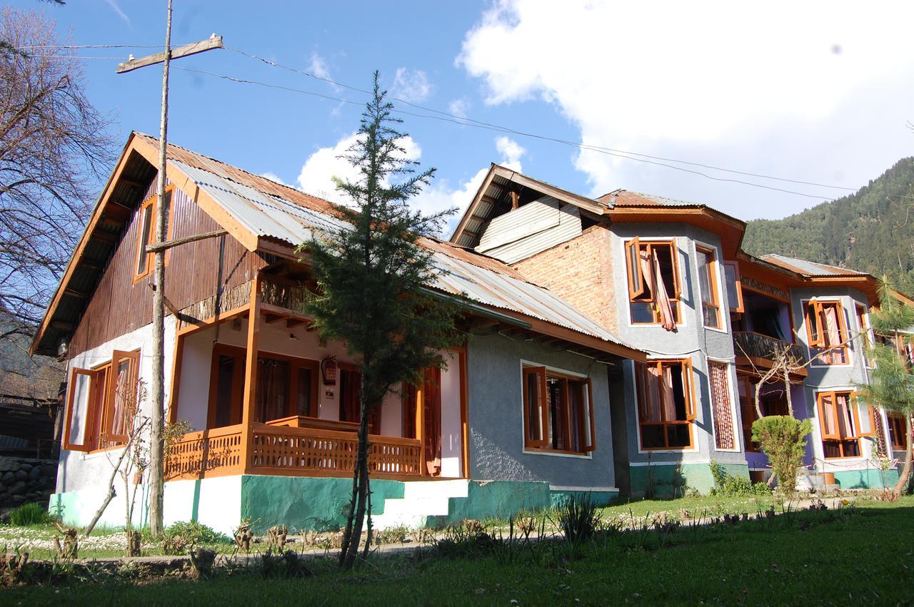 New Relax Inn, Pahalgam, 2 Km From Lidder Valley Exterior photo