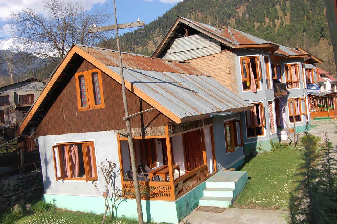 New Relax Inn, Pahalgam, 2 Km From Lidder Valley Exterior photo