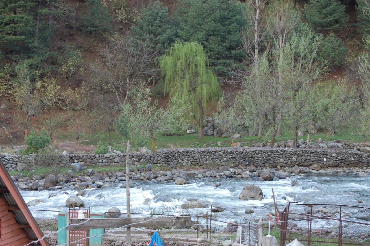 New Relax Inn, Pahalgam, 2 Km From Lidder Valley Exterior photo