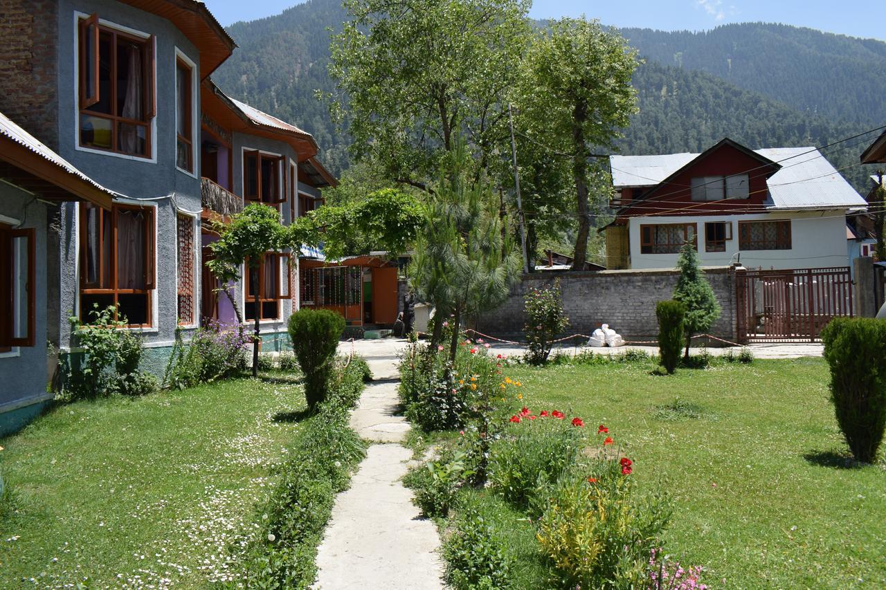 New Relax Inn, Pahalgam, 2 Km From Lidder Valley Exterior photo