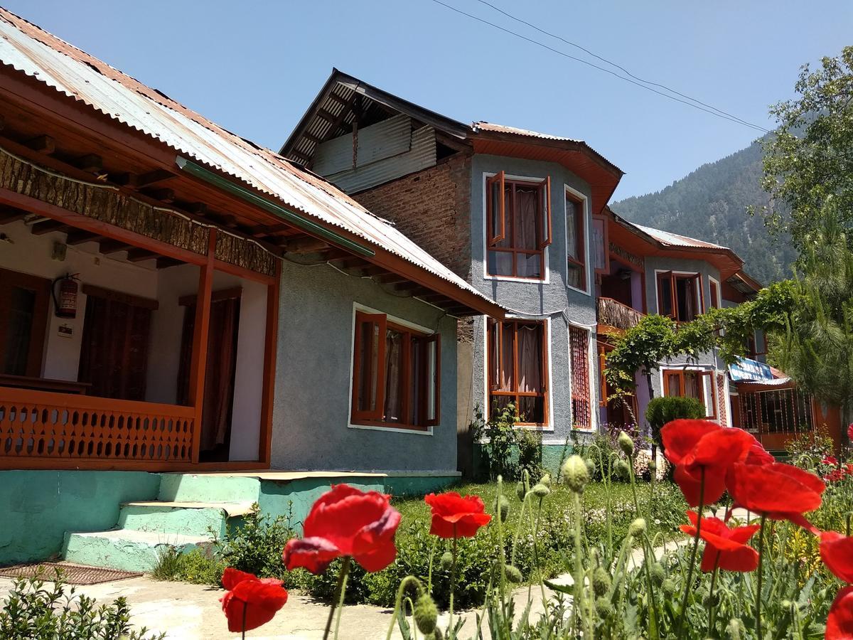 New Relax Inn, Pahalgam, 2 Km From Lidder Valley Exterior photo