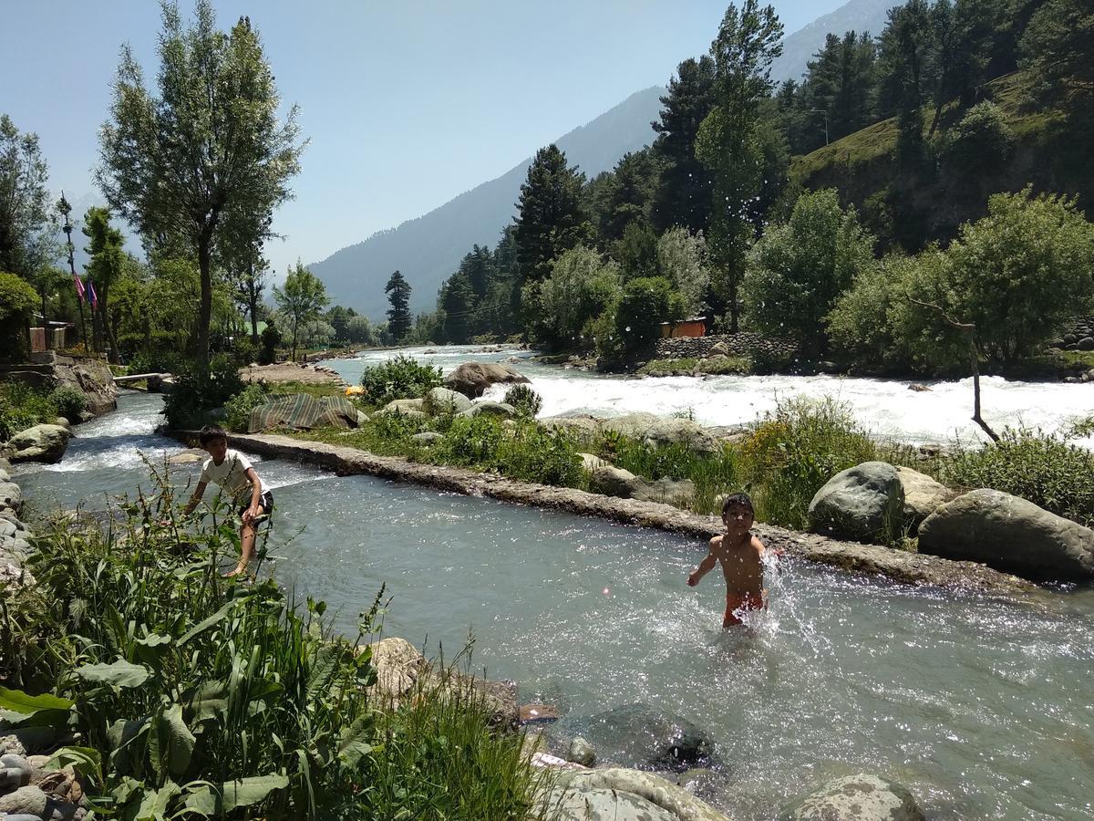 New Relax Inn, Pahalgam, 2 Km From Lidder Valley Exterior photo